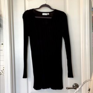 Black long sleeve light sweater
